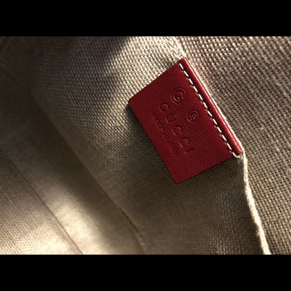 Gucci microguccissima mini dome crossbody bag - Picture 5 of 16